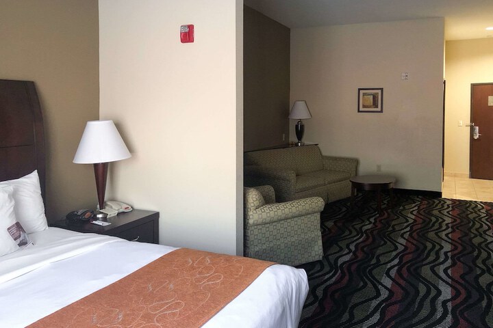 Room 11 of 42