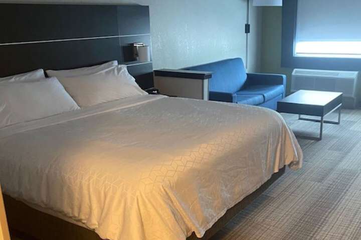Room 29 of 50