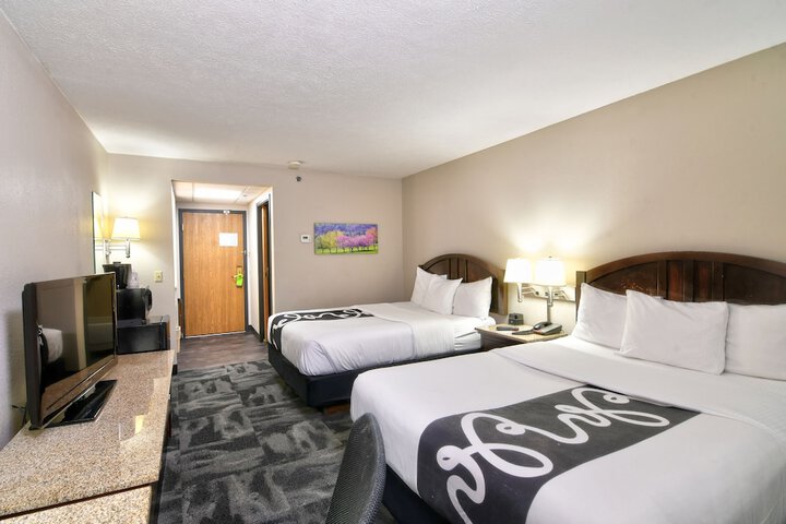 Room 18 of 30