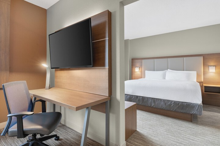 Holiday Inn Express Coralville by IHG