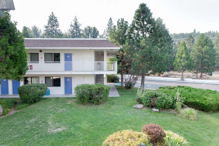Motel 6 Weed - Mount Shasta