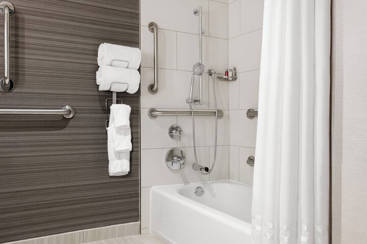 Newark Liberty International Airport Marriott