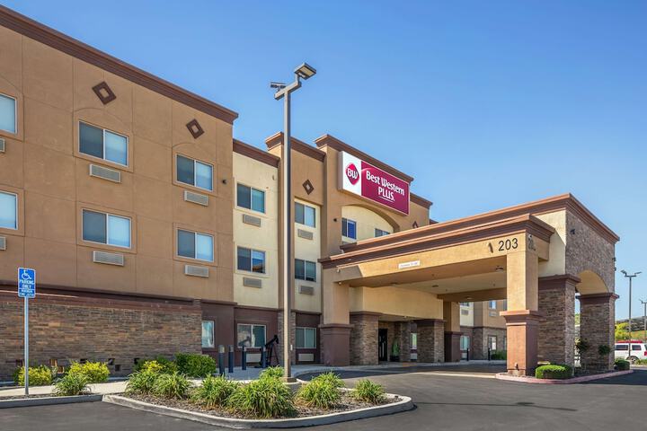 Hotel 3 of 41