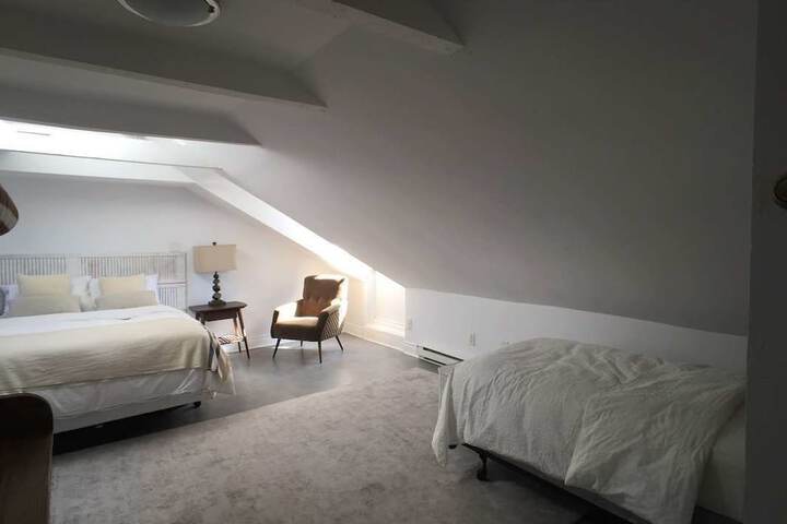Room 60 of 133