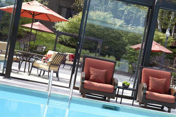 RENAISSANCE WESTCHESTER HOTEL