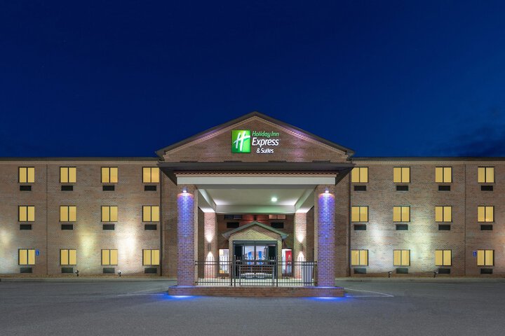 Holiday Inn Express Hotel & Suites ELKINS by IHG