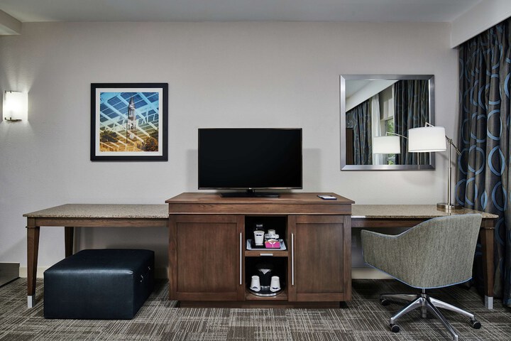 Room 31 of 41