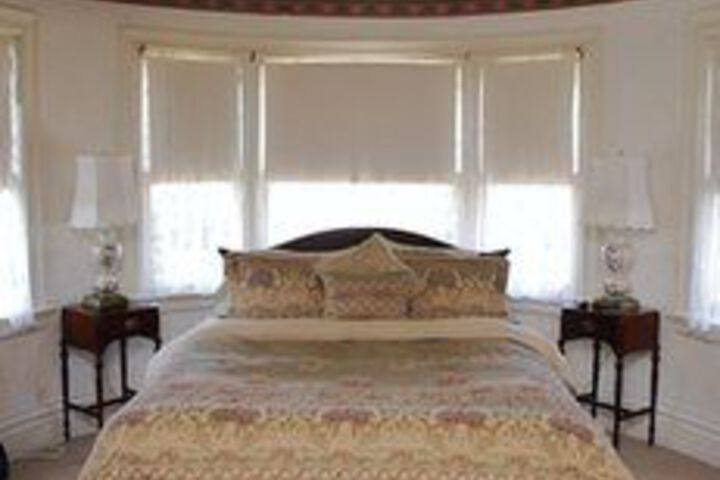 The Grand Anne Bed & Breakfast