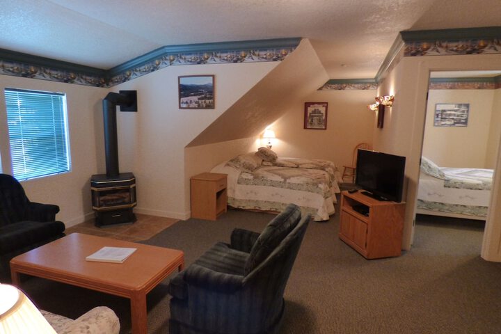 Room 22 of 44