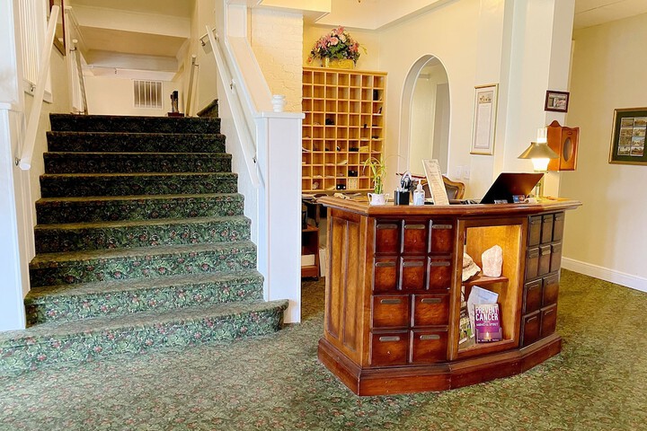 Crystal Bay Historic Hotel