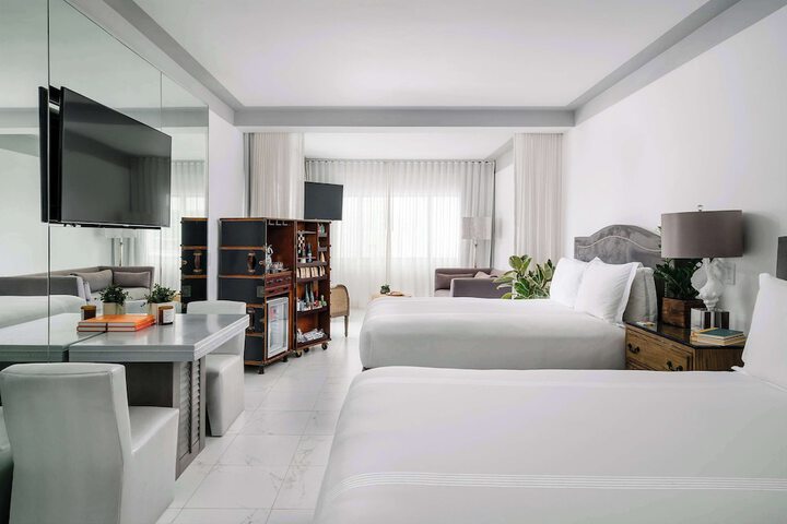 Nautilus Sonesta Miami Beach