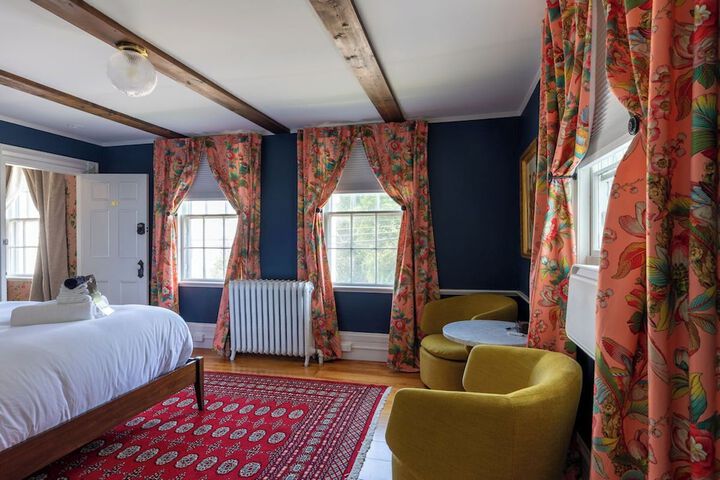 Sally Webster Inn