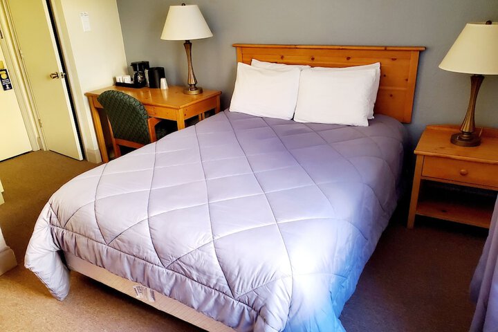 Room 10 of 31