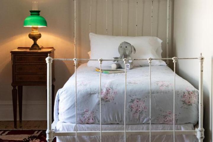 Stewart House Hotel