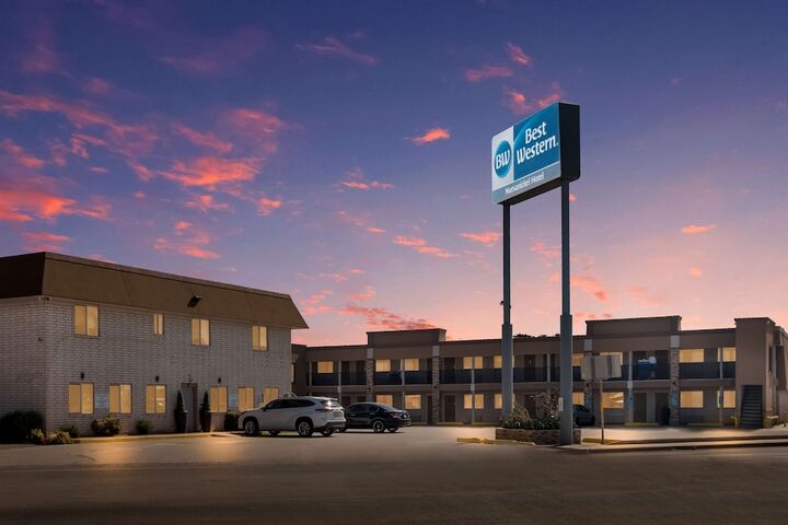 Hotel 3 of 24