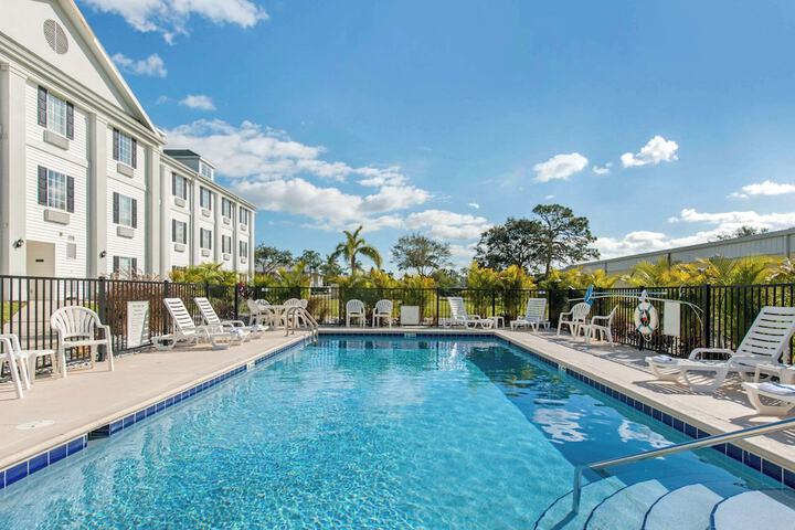 Quality Inn Palm Bay - Melbourne I-95