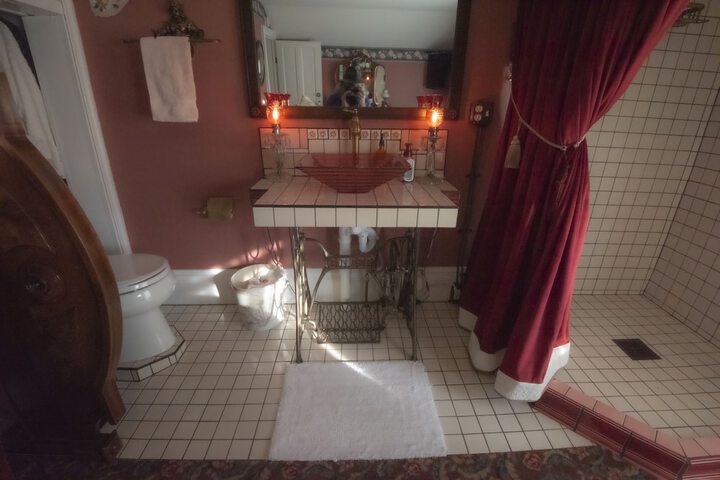 Room 43 of 54