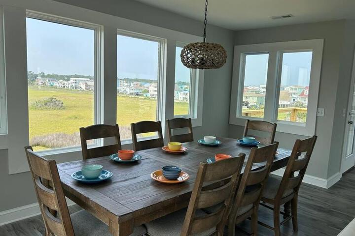 Holden Beach House Second Row with surround views!