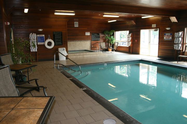 Pool 4 of 51