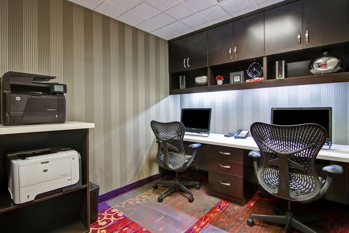 Business Center 42 of 43