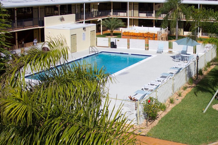 Pool 9 of 47