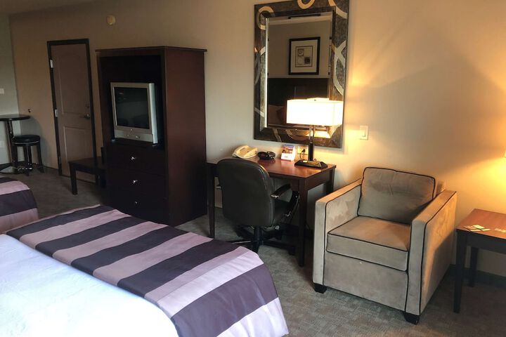 Room 35 of 51