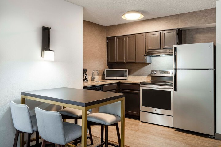 Residence Inn Denver Southwest / Lakewood