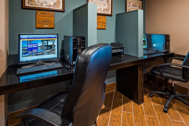 Business Center 24 of 24