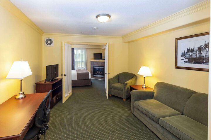 Room 38 of 55