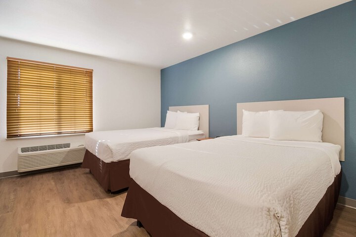 WoodSpring Suites Houston I-45 Airtex