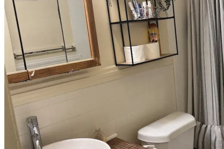 Cozy 3br Westland Retreat 3 Bedroom Home by RedAwning