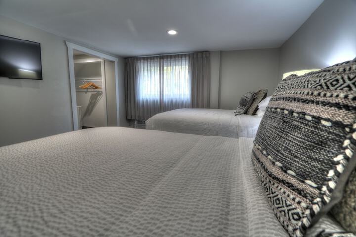 Room 49 of 59