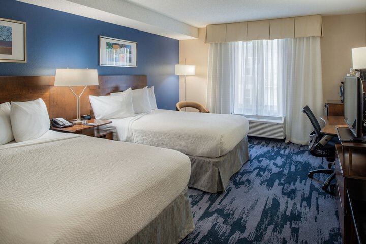 Fairfield Inn & Suites Dayton Troy