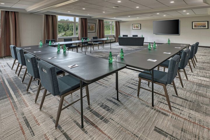 Four Points by Sheraton Barrie