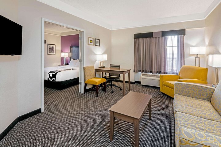 Room 21 of 65