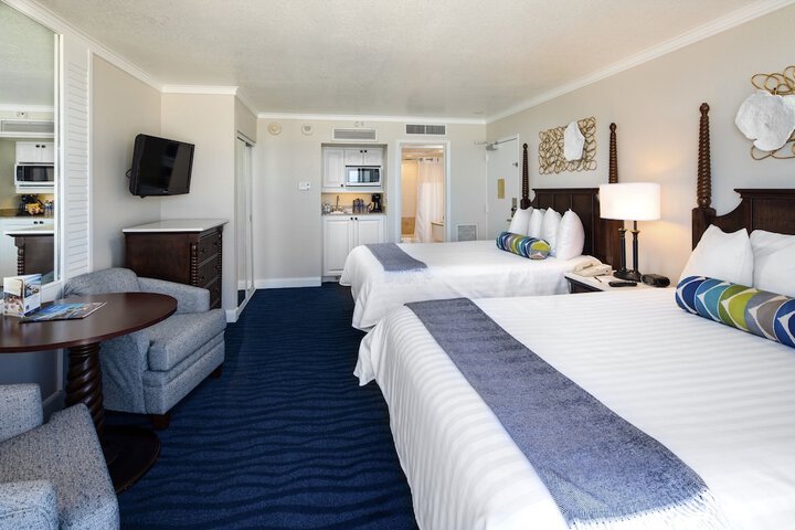 Island Grand at TradeWinds