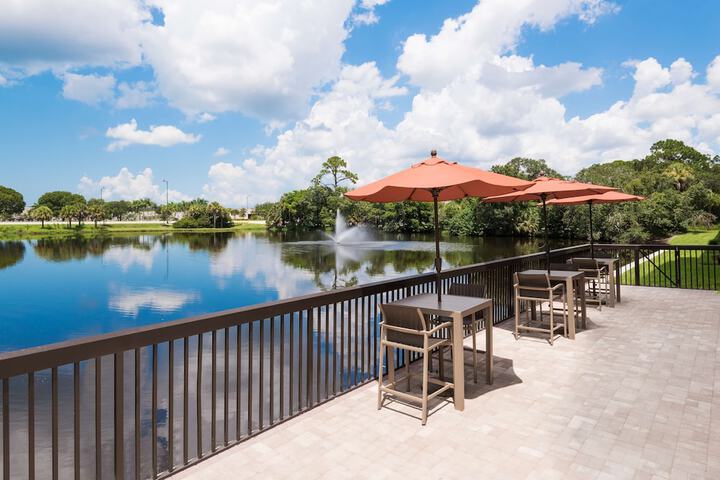 Hampton Inn Bonita Springs / Naples-North