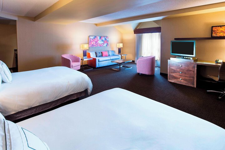 Room 14 of 34