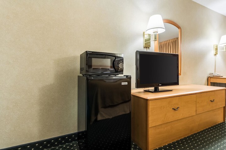 Room 56 of 76