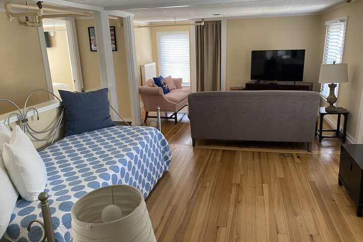 The Kennebunk Inn