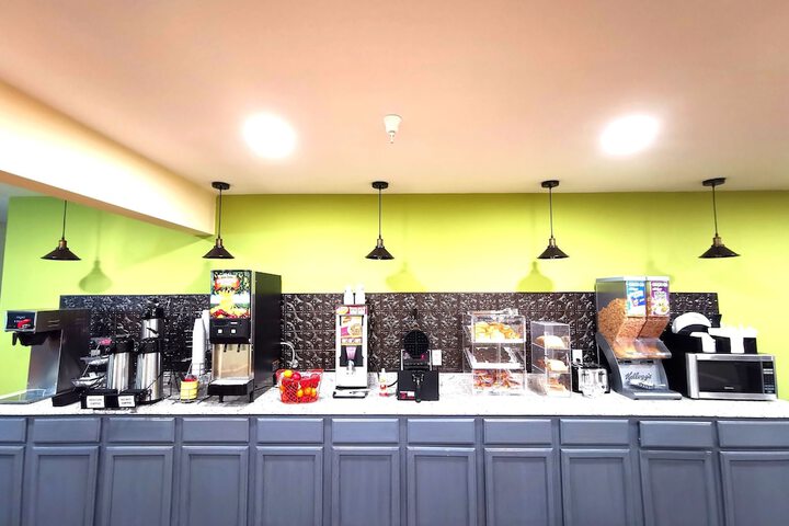 Breakfast/Coffee Service 41 of 42