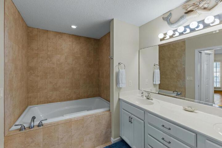 Villas of Ocean Gate II 306