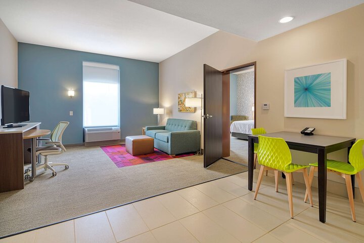 Room 22 of 35