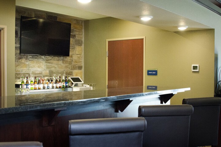 Cobblestone Inn & Suites – Soda Springs
