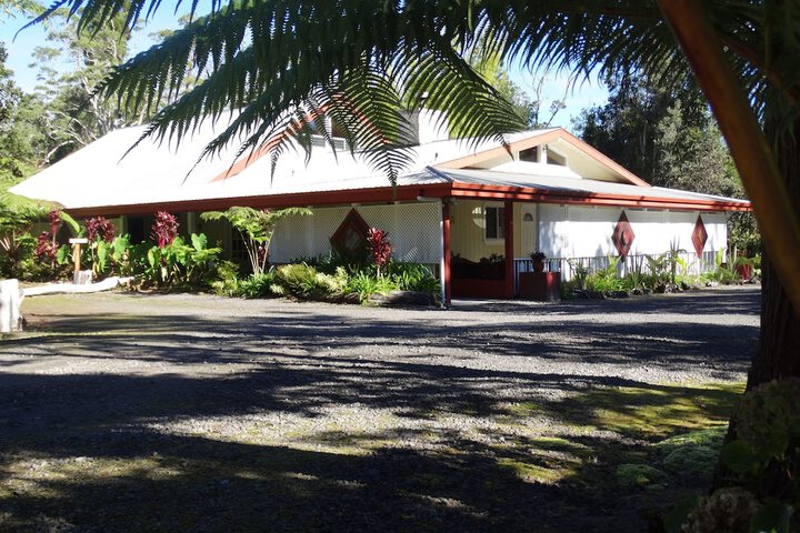 Lokahi Lodge