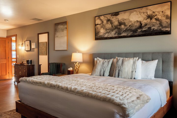 Casia Lodge and Ranch