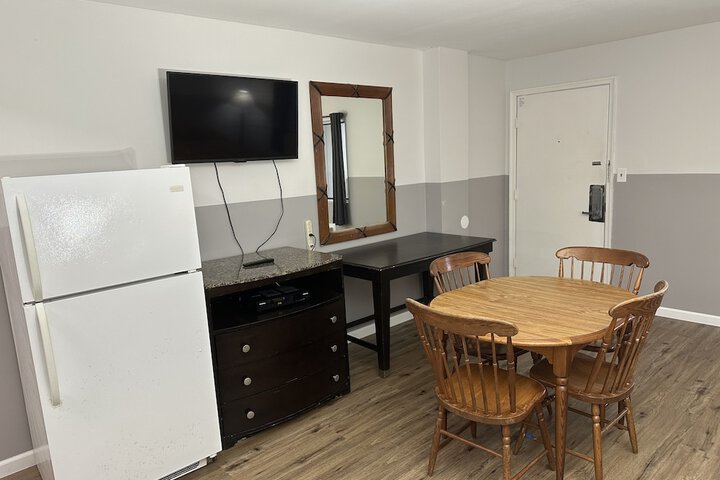 Room 19 of 44