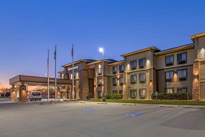 Hotel 3 of 40