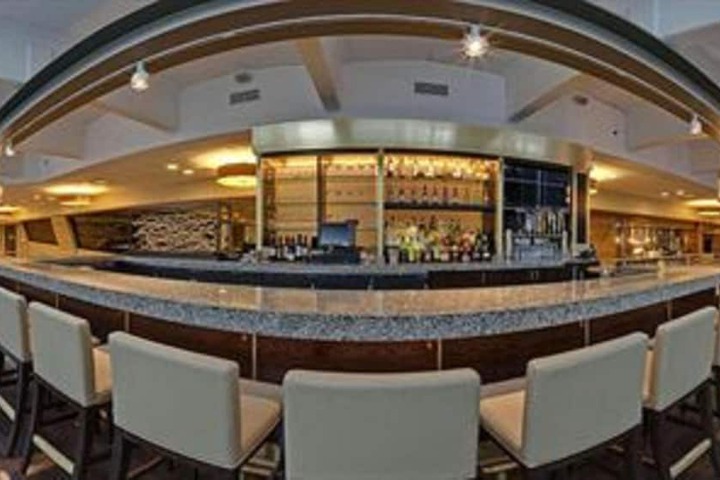 Crowne Plaza Chicago Ohare Hotel & Conf Center by IHG