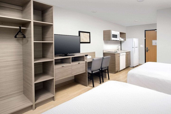 Room 44 of 54